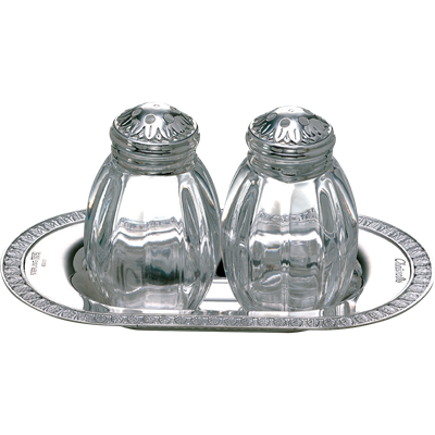 Ensemble salière et poivrier en argent massif