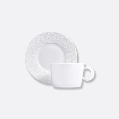 Tasse et soucoupe déjeuner