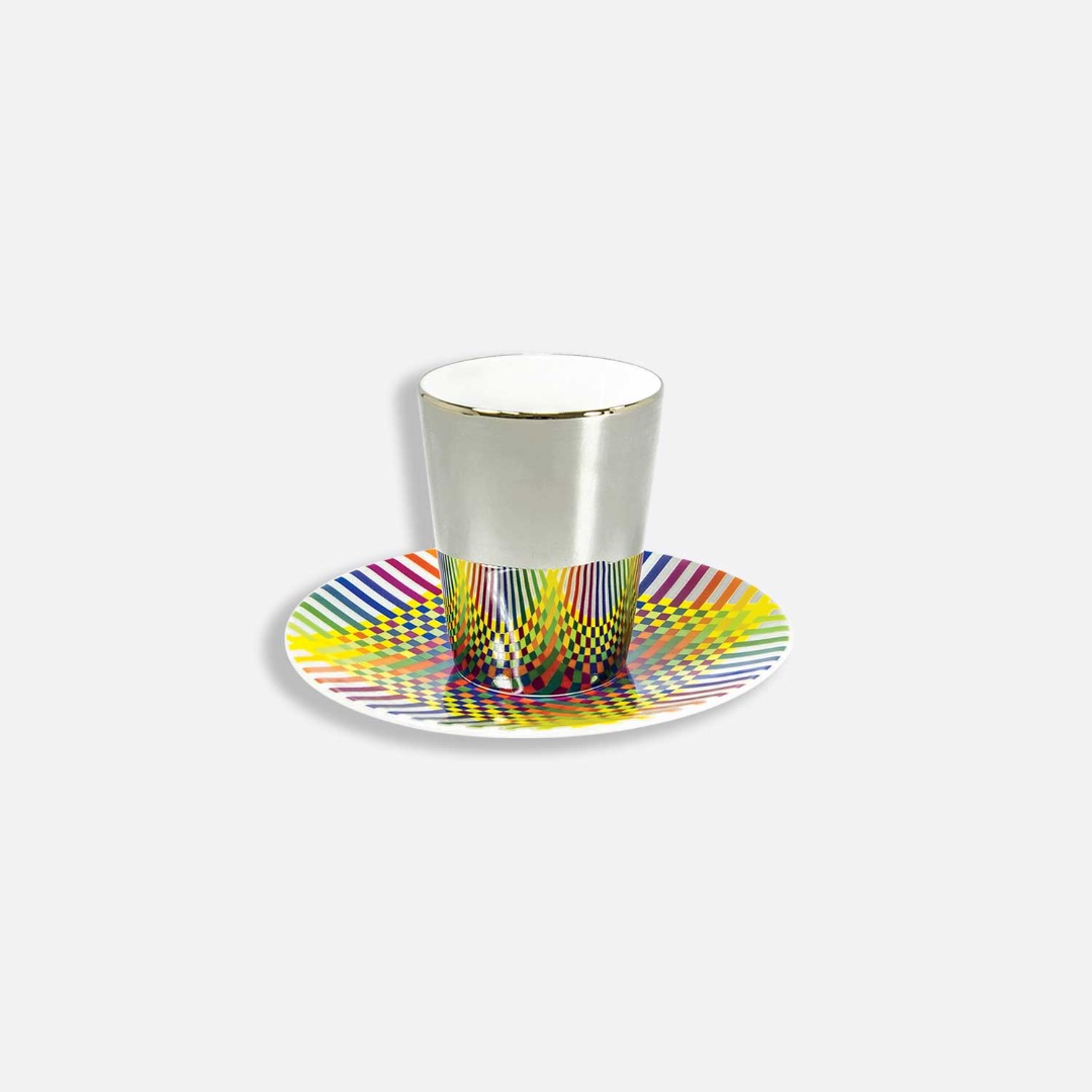 Set of 2 espresso cups and platinum saucer Surface colorée B29