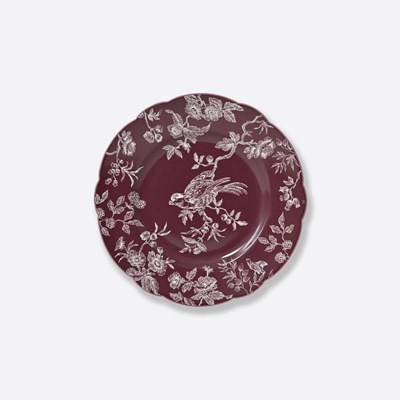 Dessert plate colored background