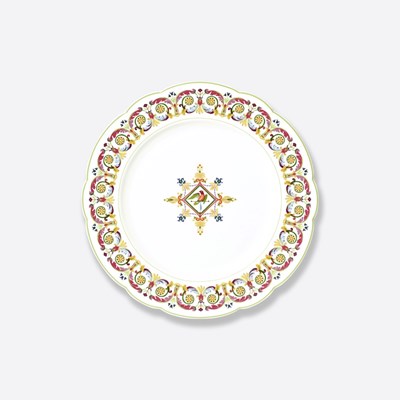 Dinner plate