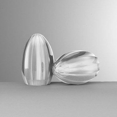 Set salt and pepper clear