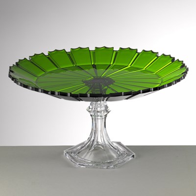 Cake stand green
